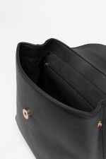 Mochila negra