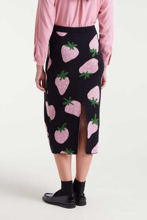 Falda de punto fresas