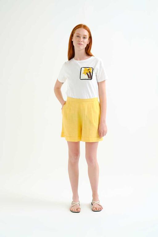 Camiseta 100% algodón con palmera bordada