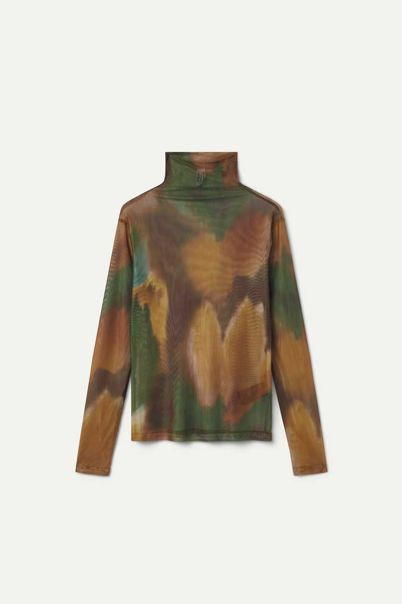 Top con estampado arce
