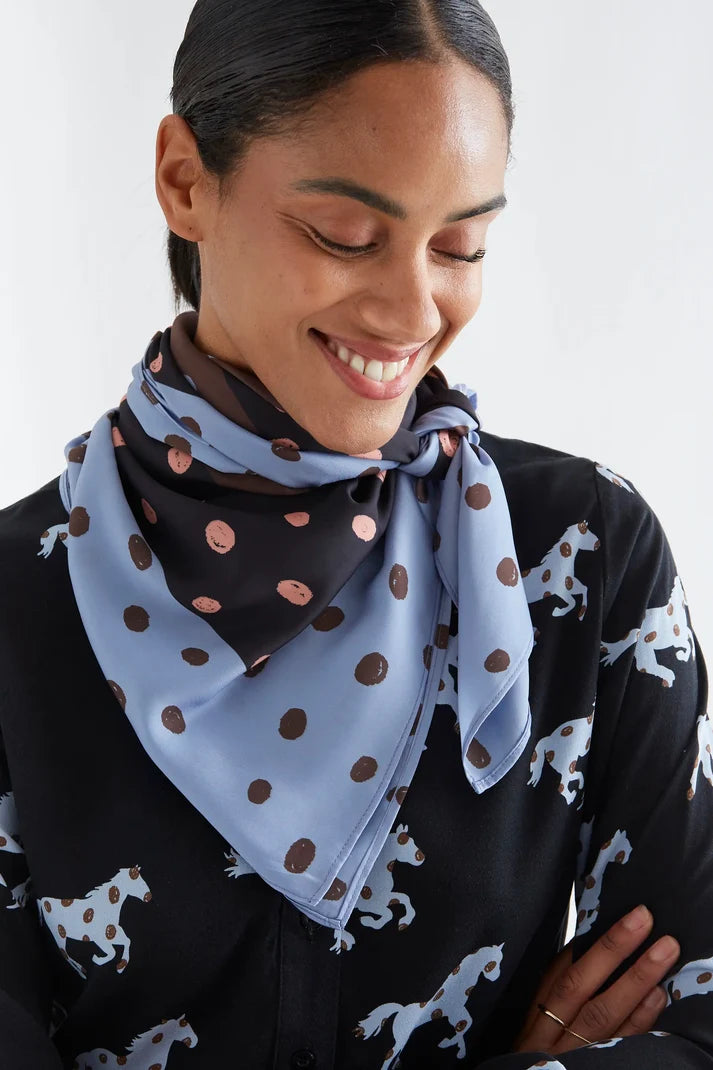 Pañuelo con estampado Horse