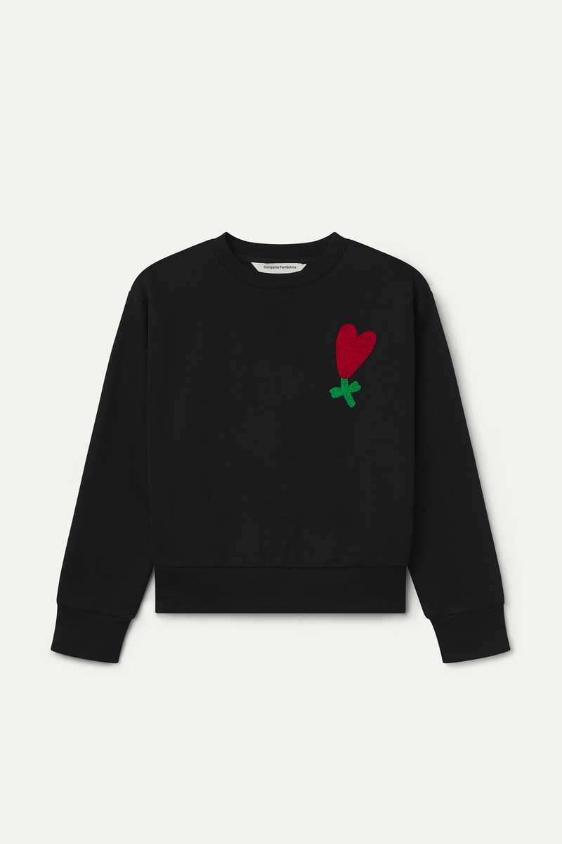 Sudadera flor de corazón bordada