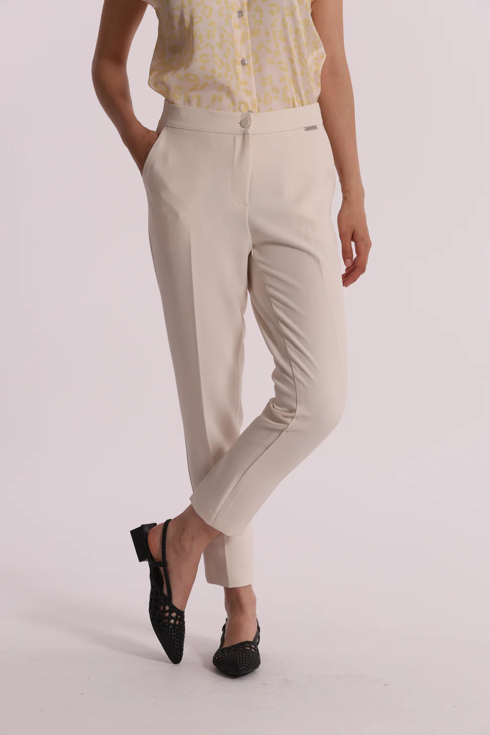 Pantalón Pitillo con goma elática