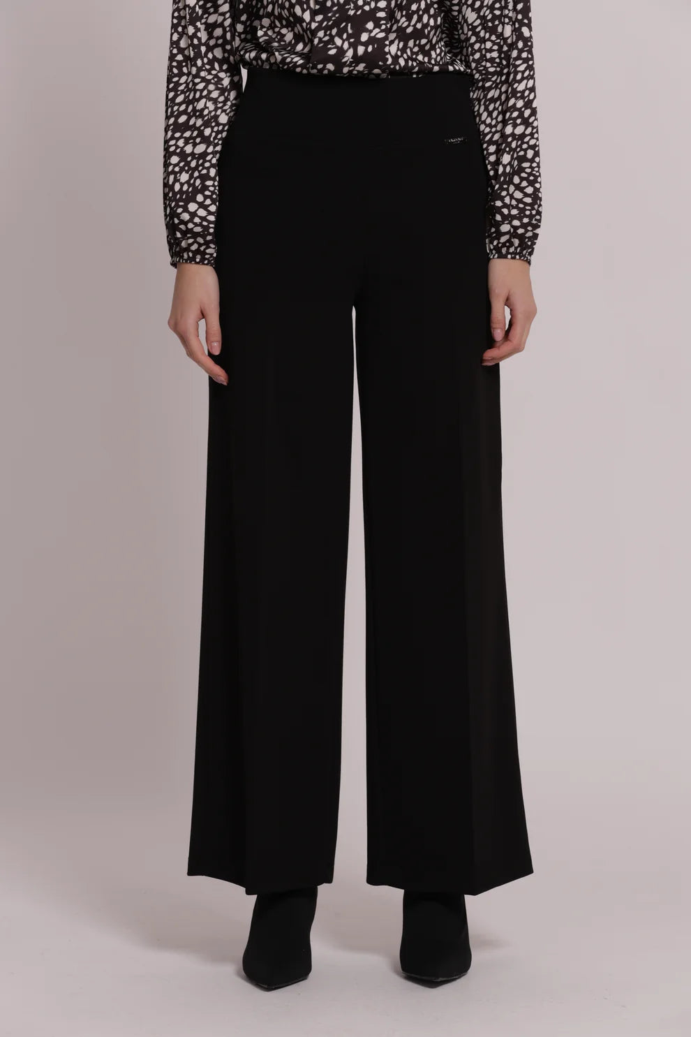 Pantalón palazzo crepe