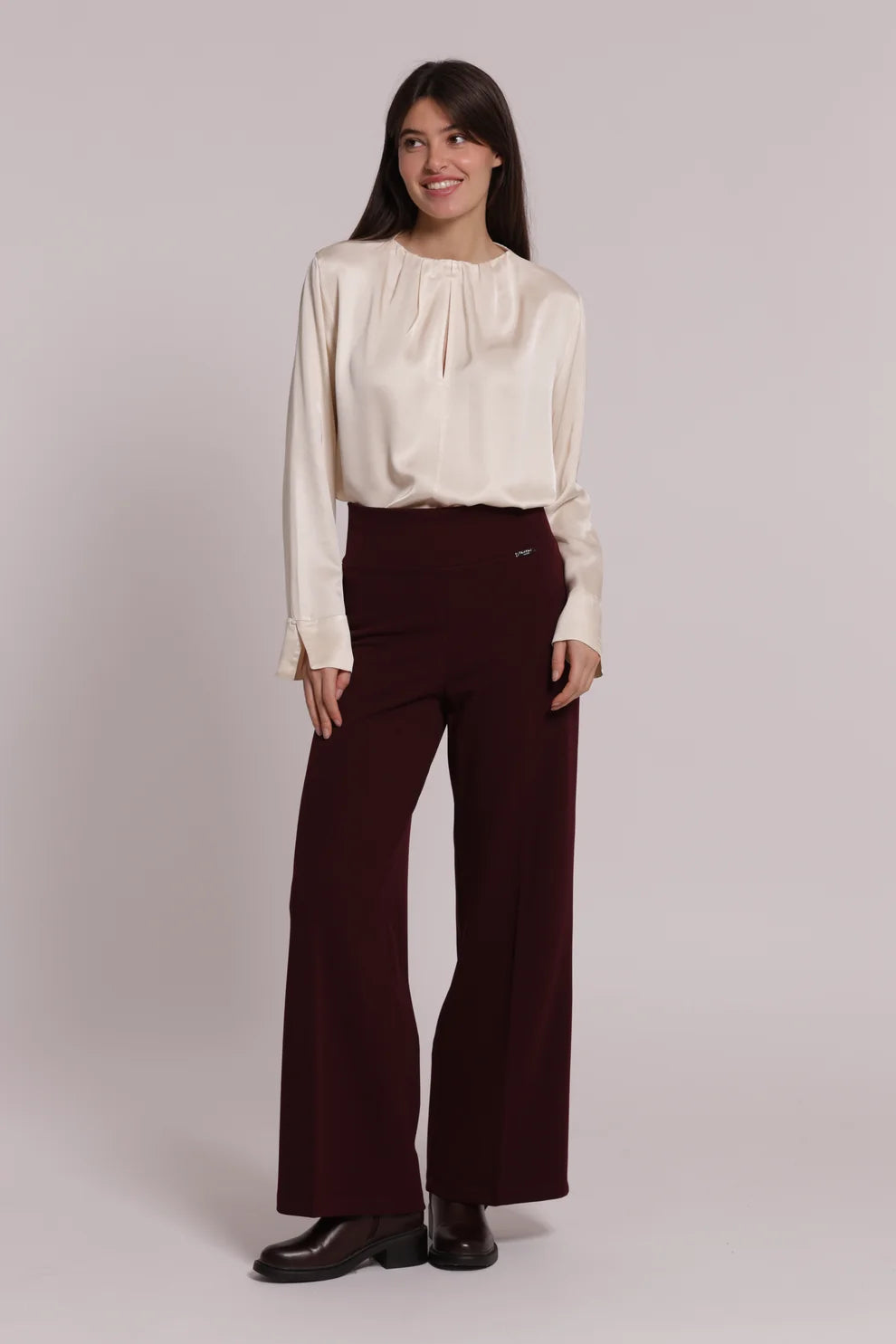 Pantalón palazzo crepe