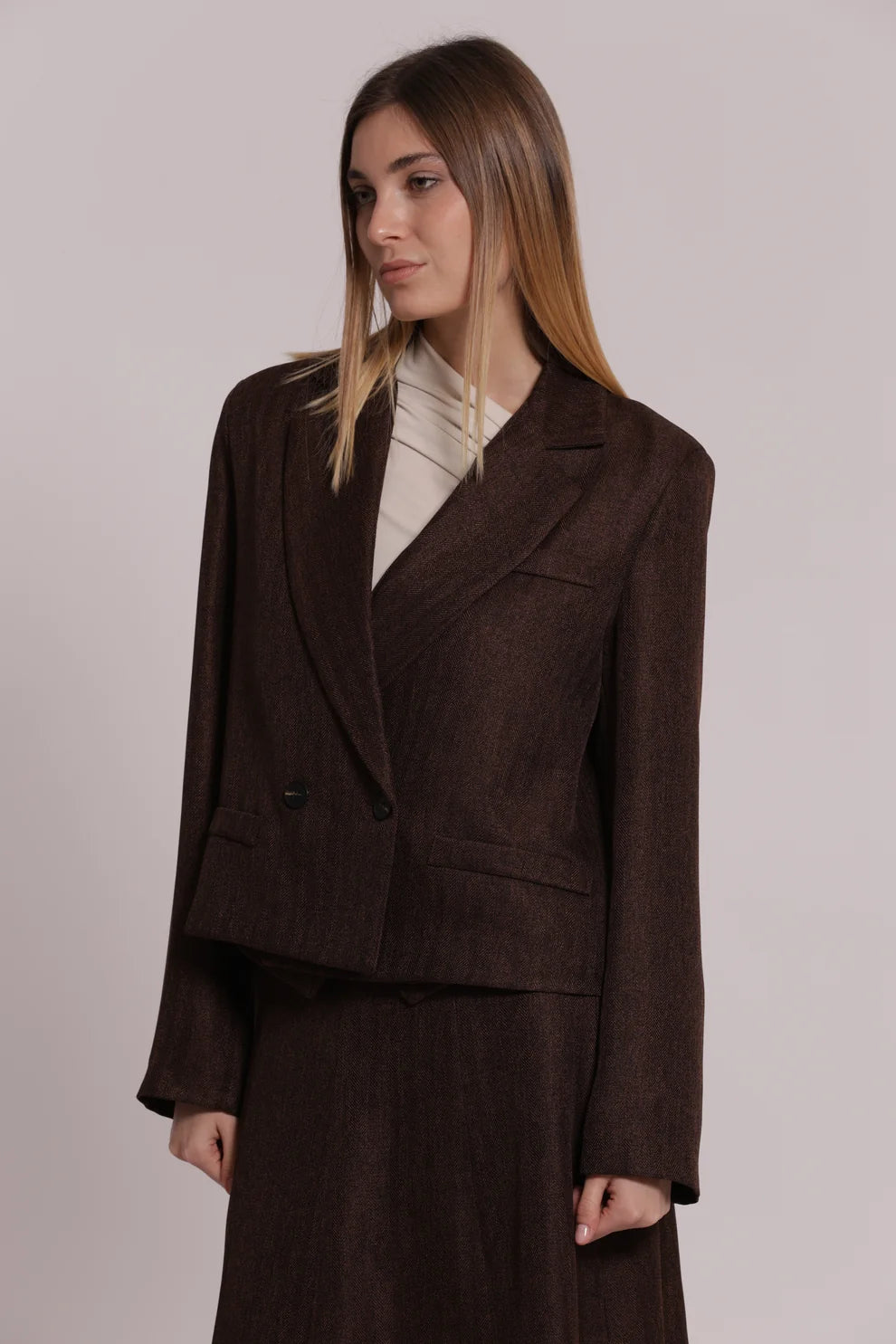 Chaqueta corta en Tweed