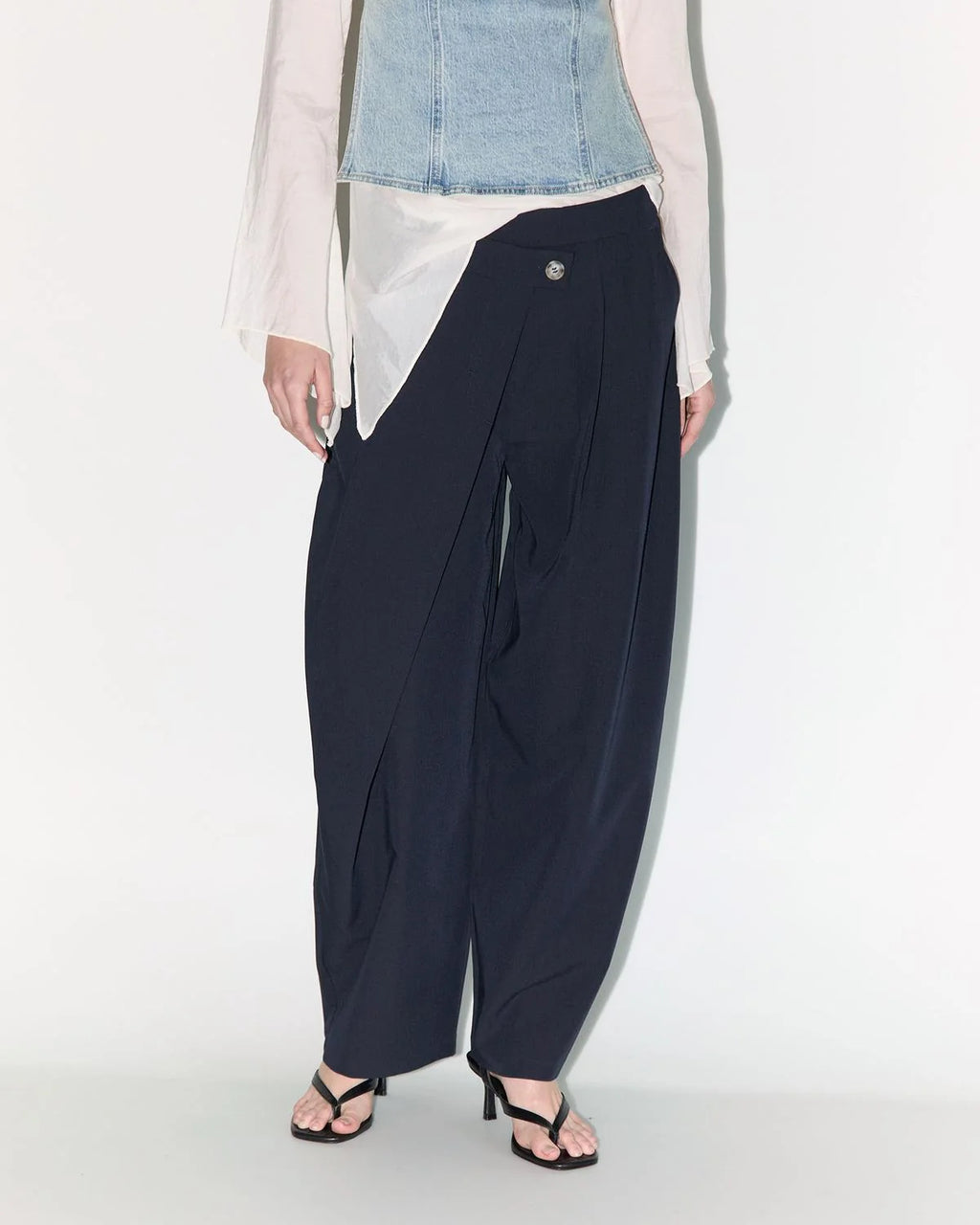 Pantalón pliegues delanteros