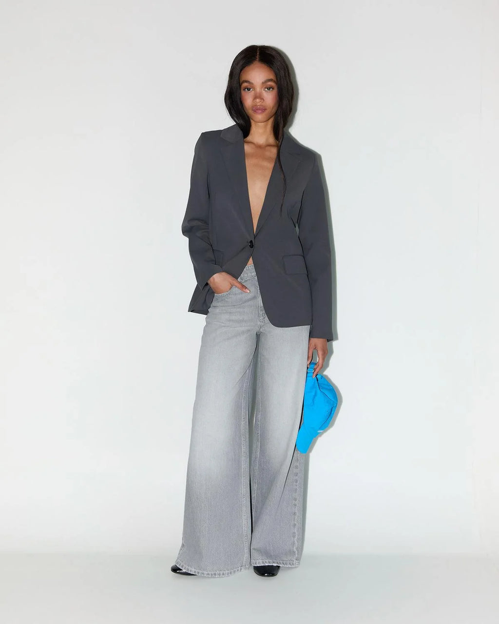Pantalón wide leg gris